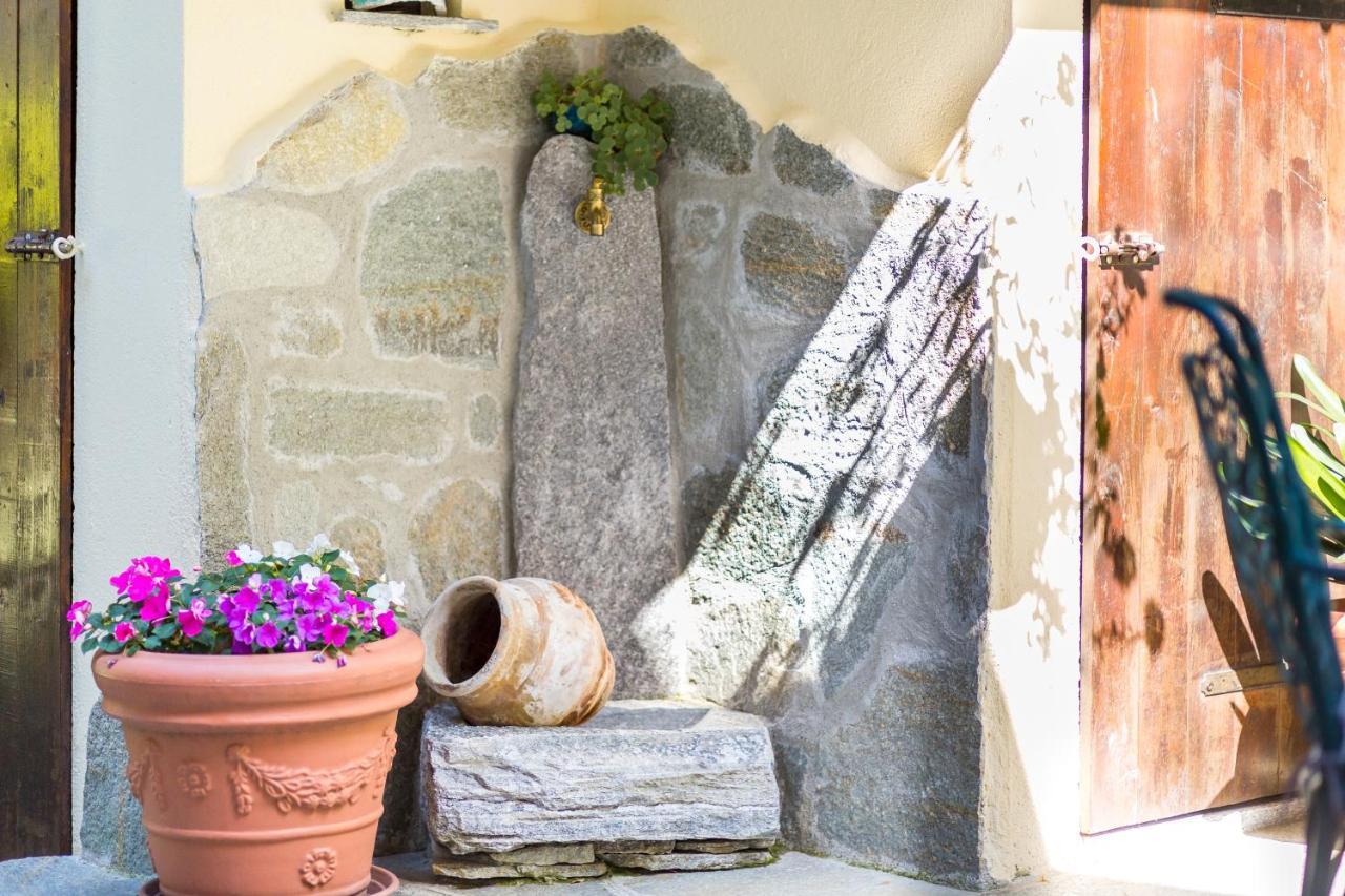 Il Cortiletto Apartment Stresa Luaran gambar