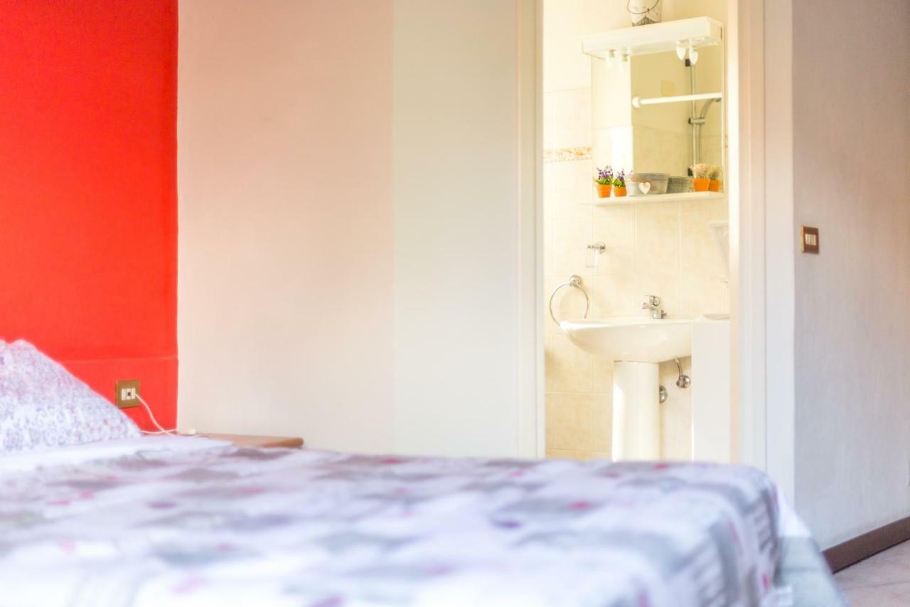 Il Cortiletto Apartment Stresa Luaran gambar